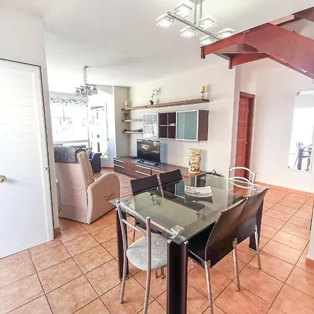 Aeren House Holiday home